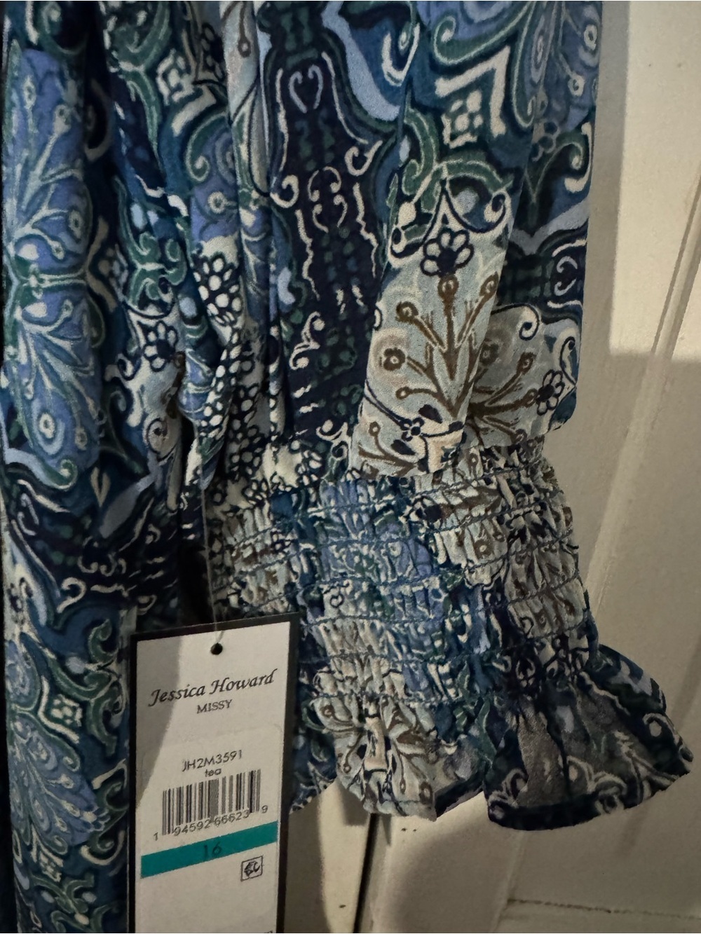 NWT Stunning Jessica Howard Blue Medallion Print Bell Sleeve Midi Dress Size 16 - Picture 9 of 10